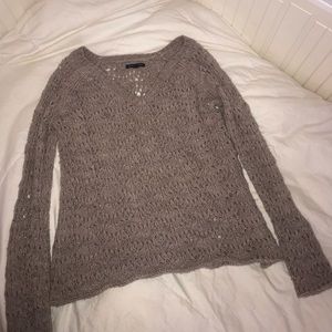 American Eagle taupe long sleeve sweater